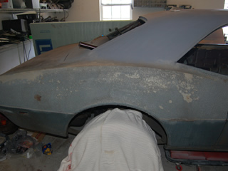 Right rear quarter panel - First stripping